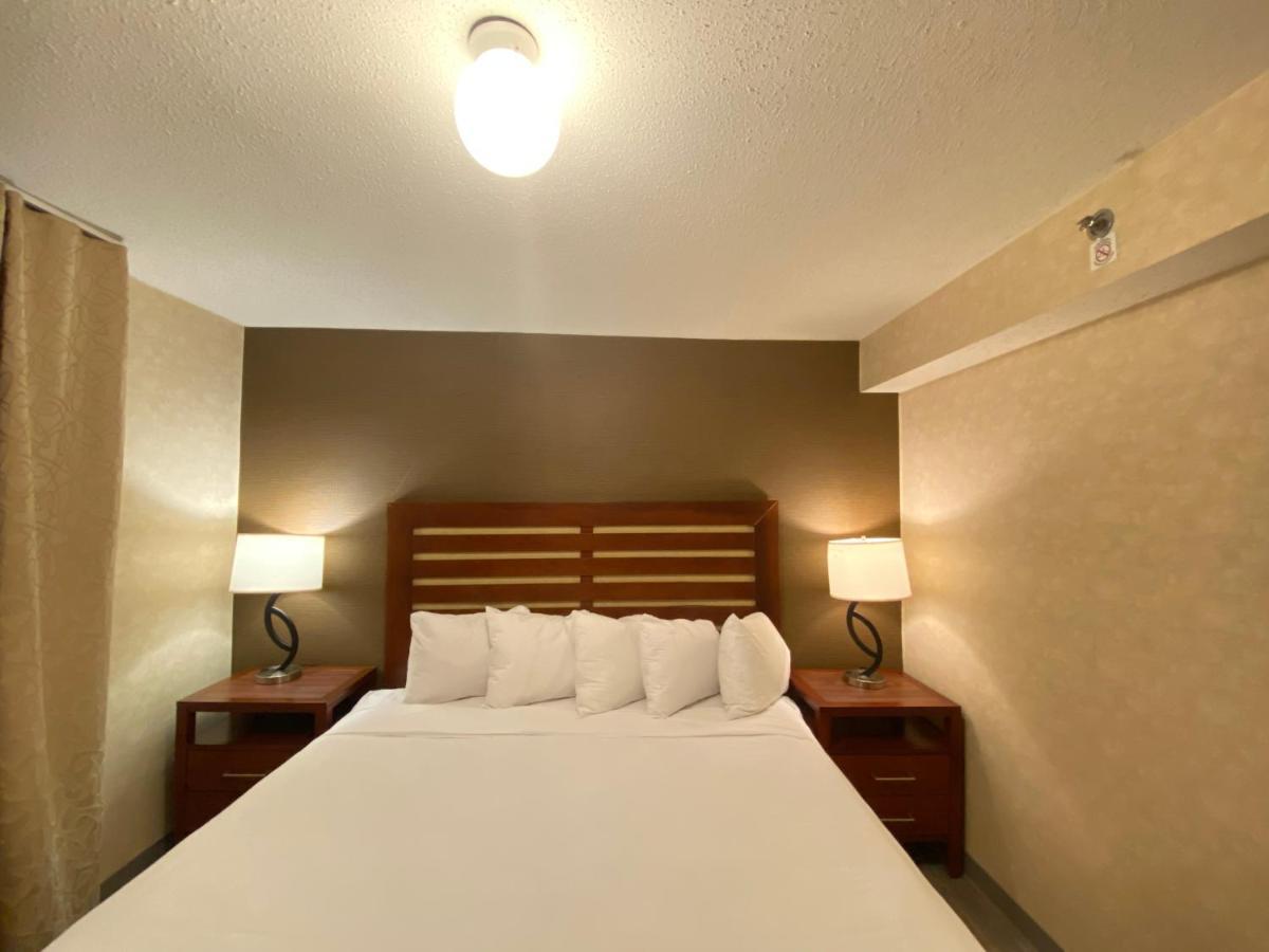Wyndham Garden Grand Rapids Airport Hotel Eksteriør billede
