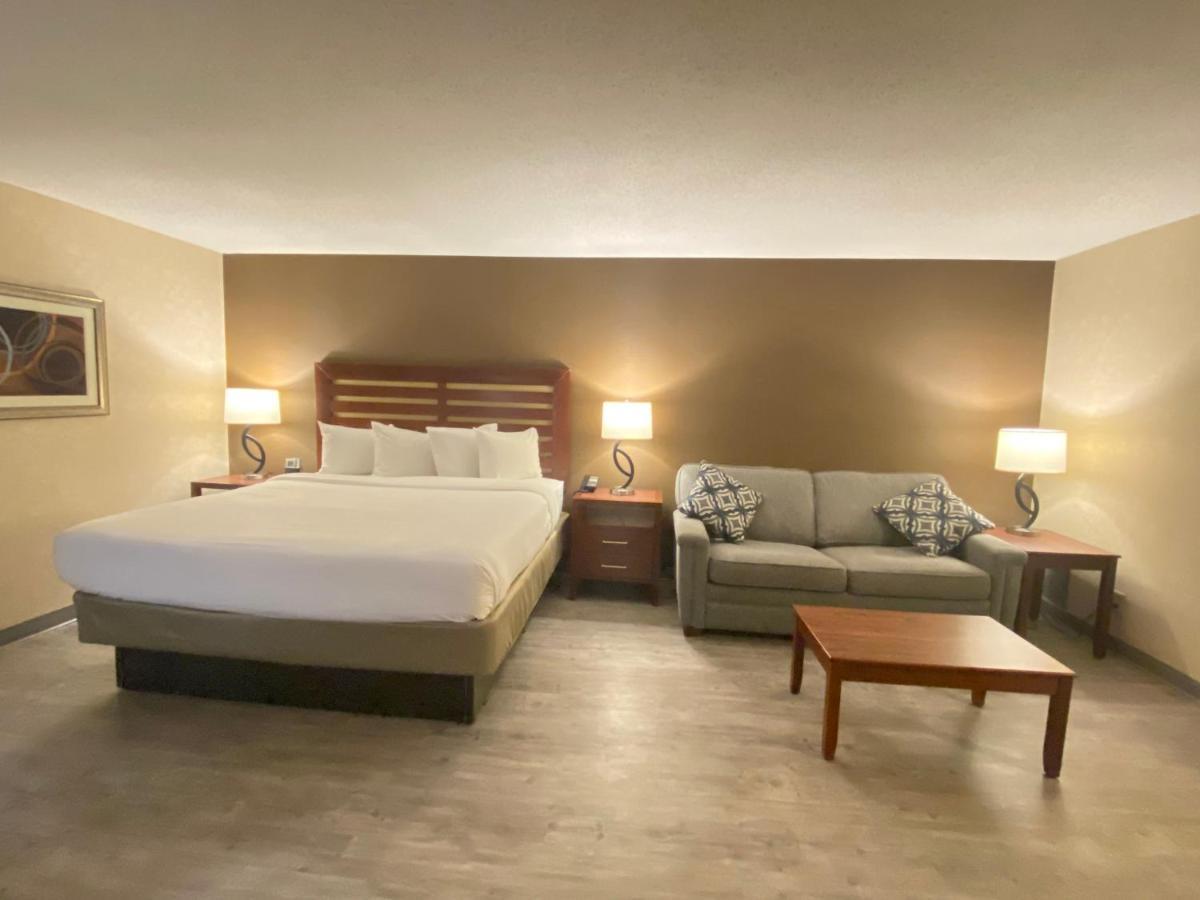 Wyndham Garden Grand Rapids Airport Hotel Eksteriør billede