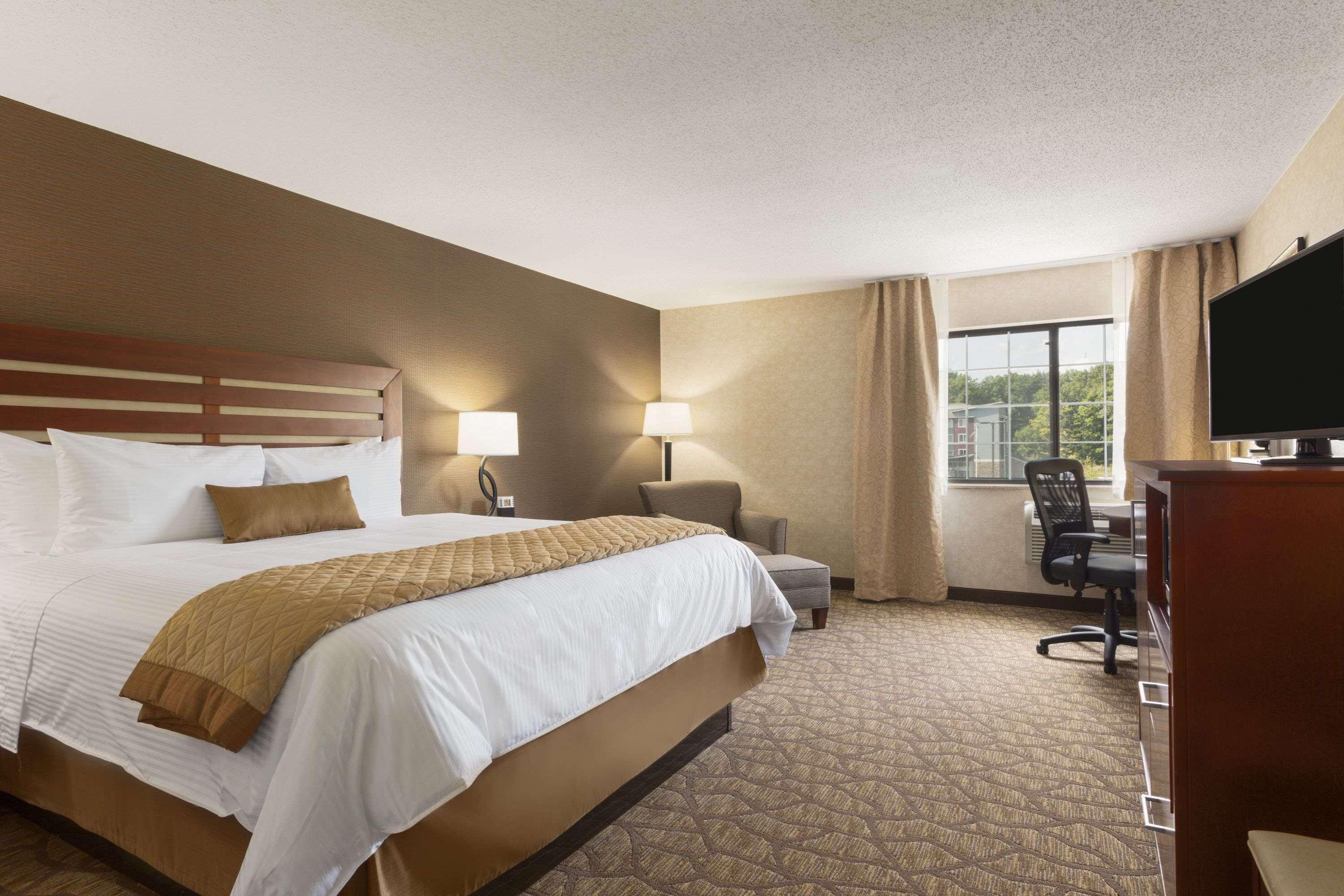 Wyndham Garden Grand Rapids Airport Hotel Eksteriør billede