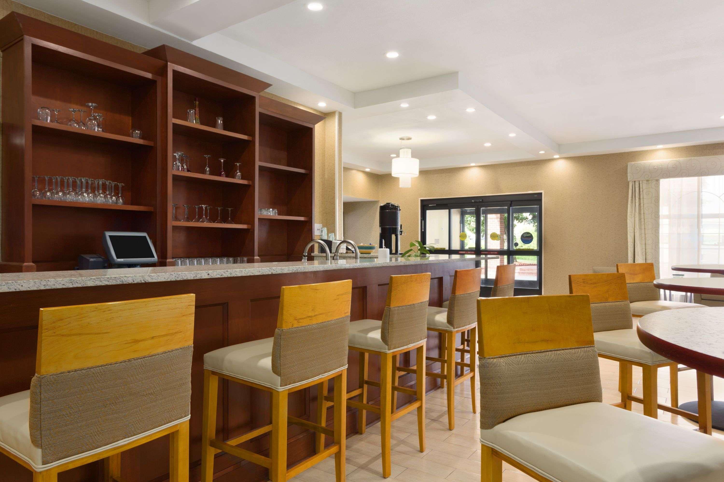 Wyndham Garden Grand Rapids Airport Hotel Eksteriør billede