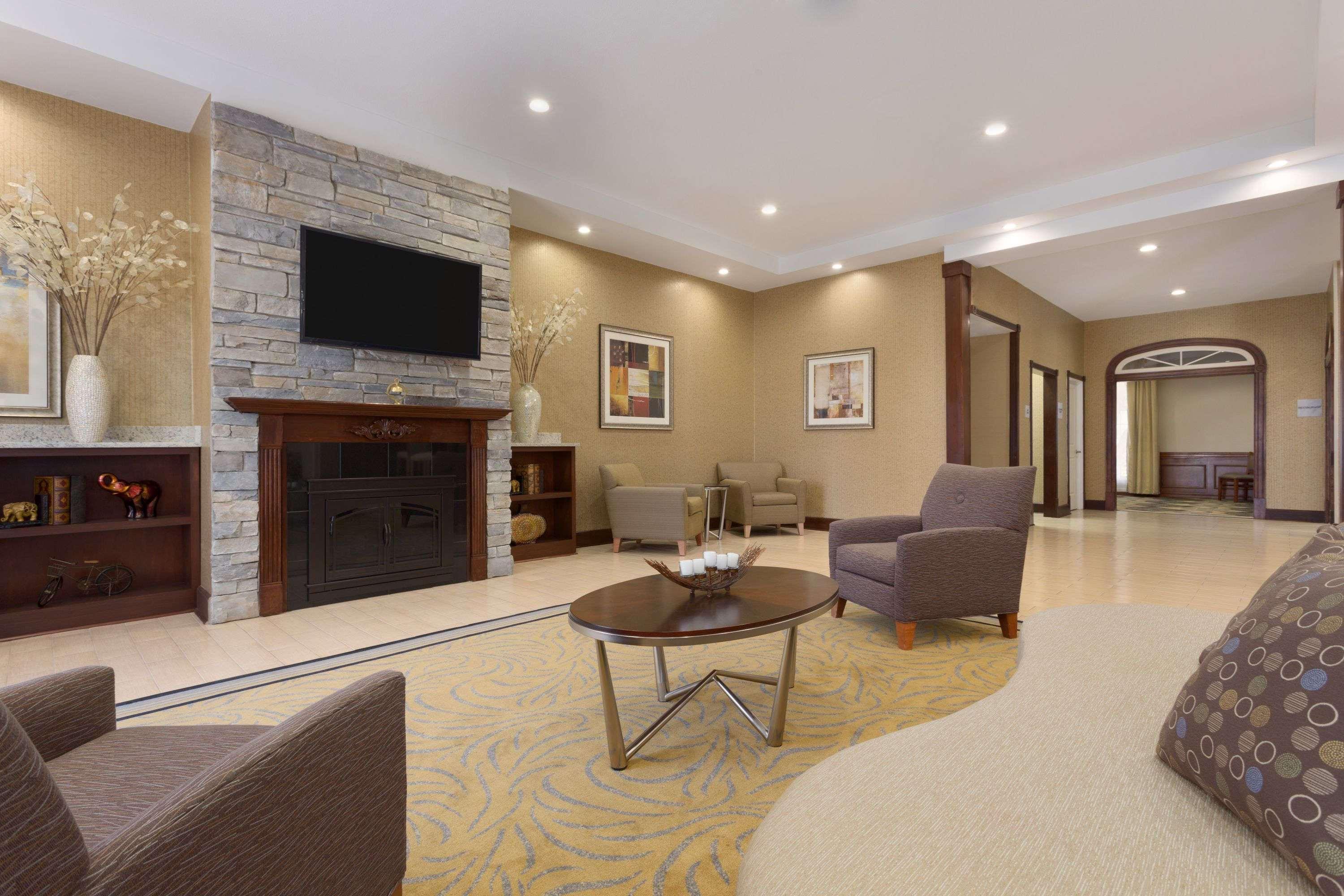 Wyndham Garden Grand Rapids Airport Hotel Eksteriør billede
