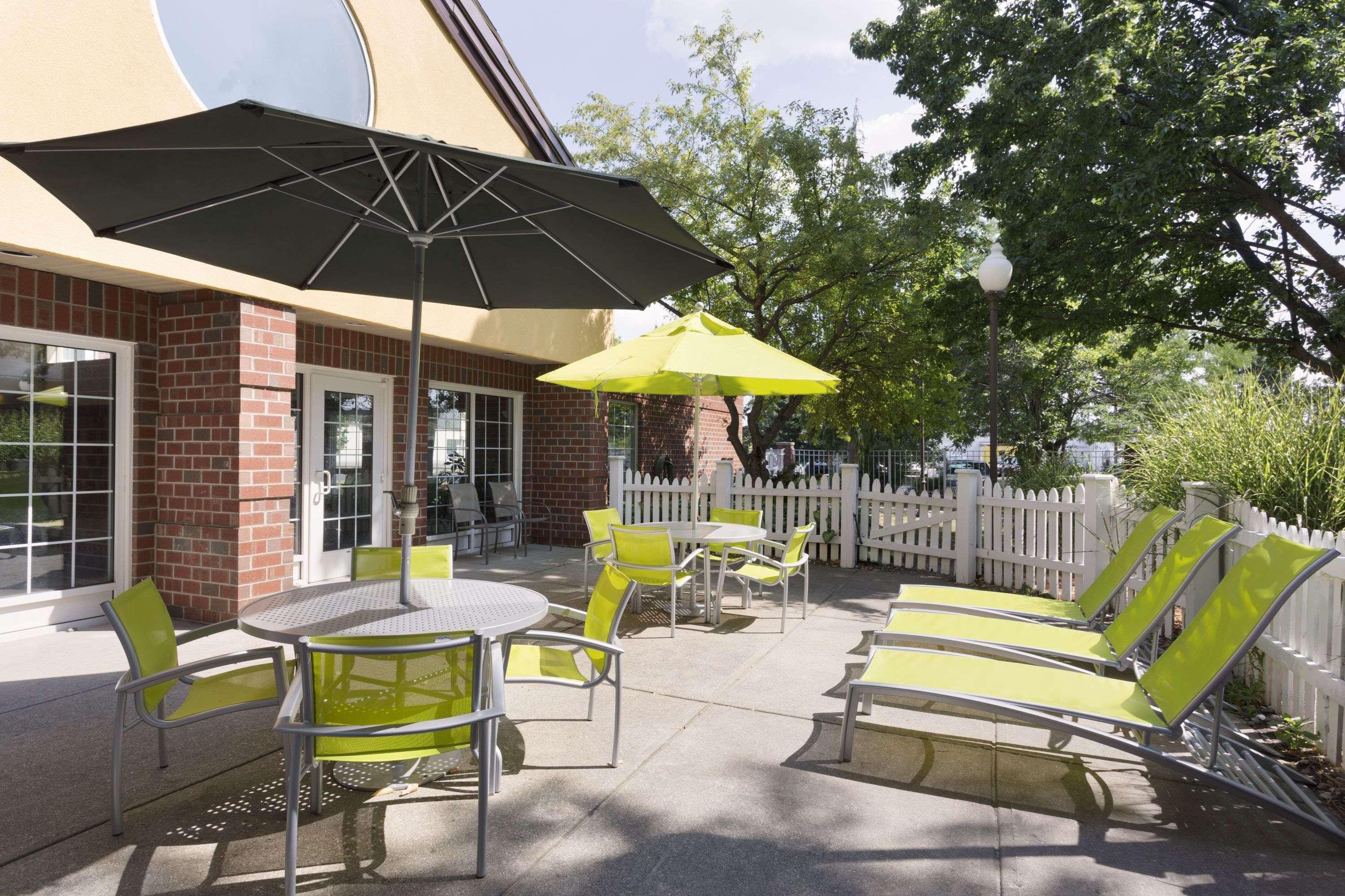 Wyndham Garden Grand Rapids Airport Hotel Eksteriør billede