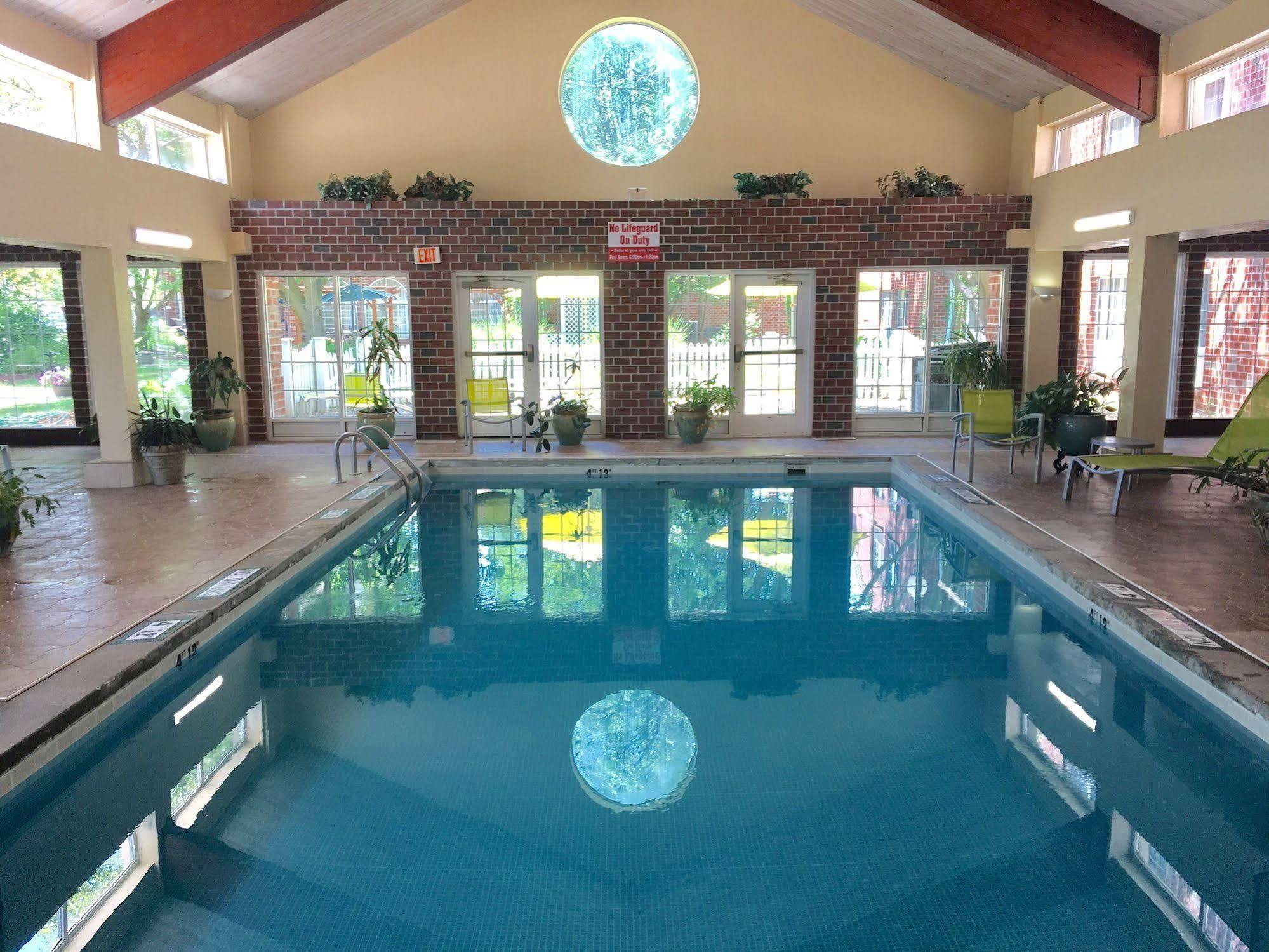 Wyndham Garden Grand Rapids Airport Hotel Eksteriør billede